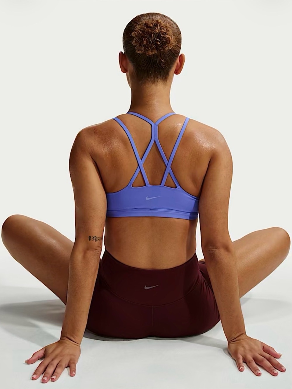 NWT Nike Zenvy Sapphire/White
Women's Light-Support Padded Sports Bra Size S - Picture 3 of 5